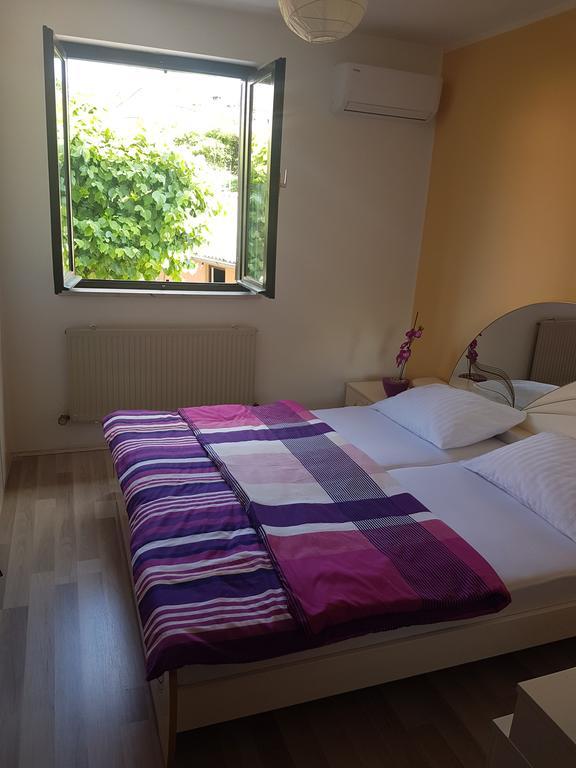 Rooms Hunter Malinska Εξωτερικό φωτογραφία