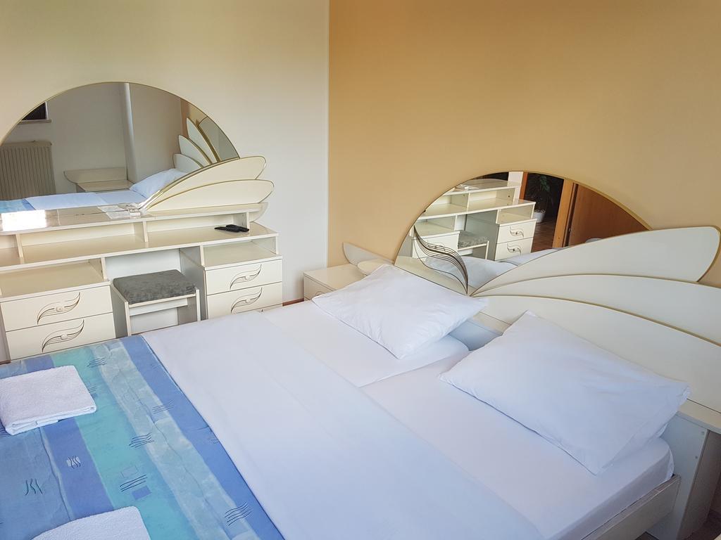 Rooms Hunter Malinska Εξωτερικό φωτογραφία