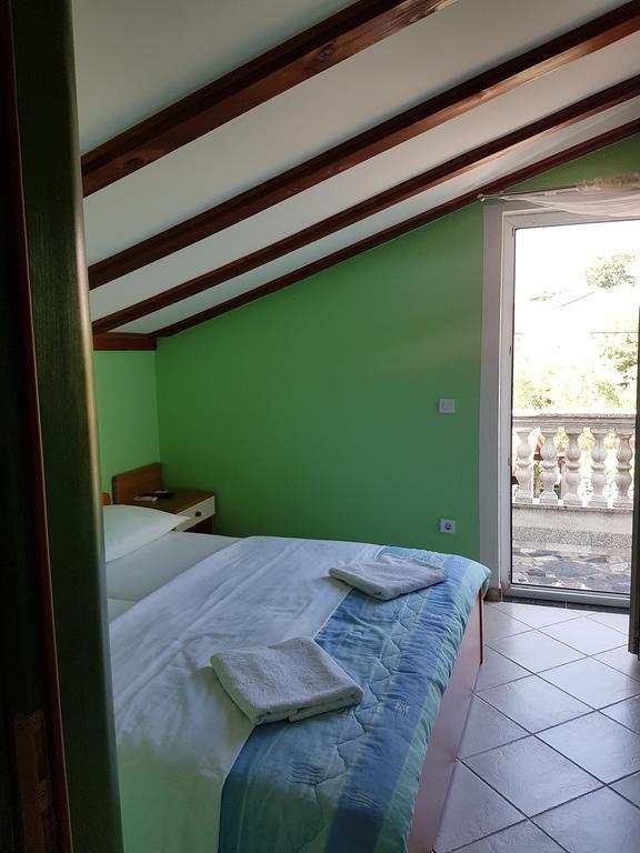 Rooms Hunter Malinska Εξωτερικό φωτογραφία